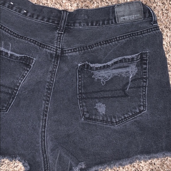 American Eagle Mom Short - Picture 4 of 4